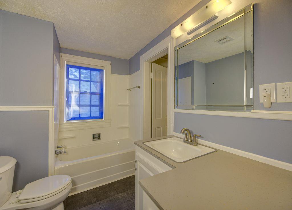 1600 Vicklan Street Property Photo 31