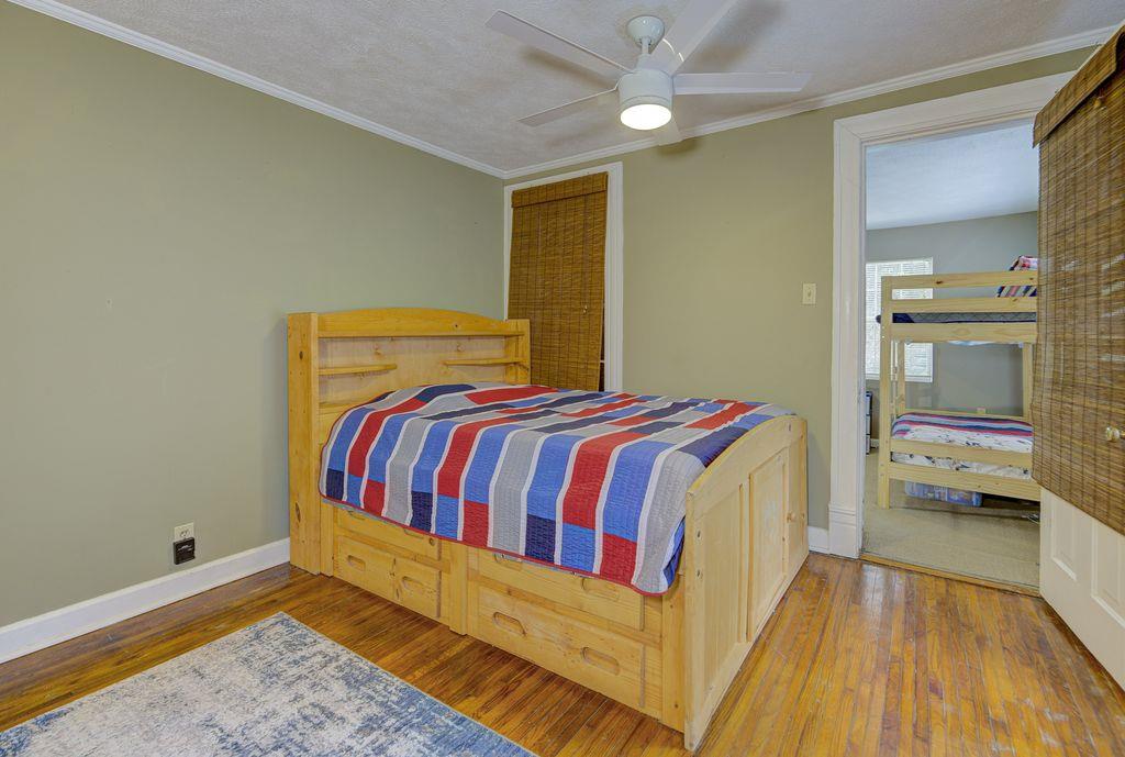 1600 Vicklan Street Property Photo 33