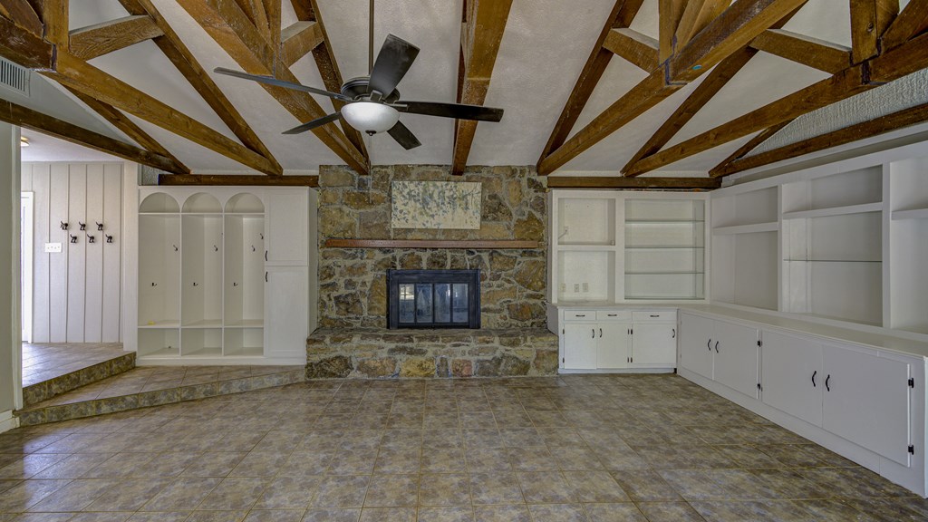 110 Bellaire Dr Property Photo 19