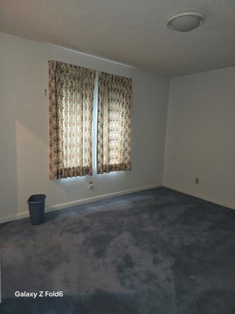 1051 Briarwood Dr Property Photo 5