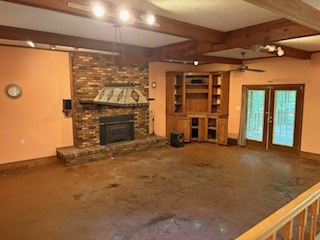 1064 Old Colony Road Property Photo 4