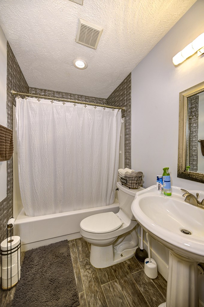 4 Biedenharn Dr Property Photo 25