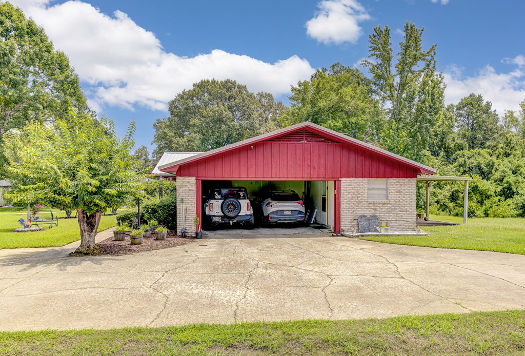 4 Biedenharn Dr Property Photo 31