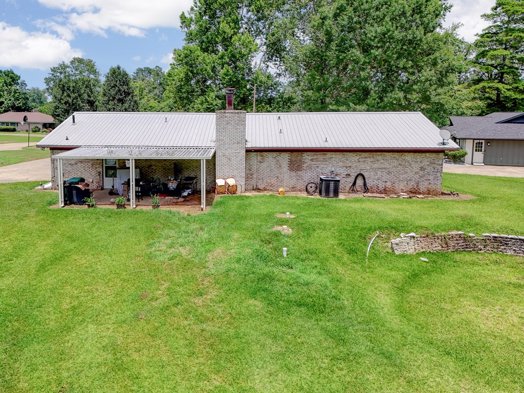 4 Biedenharn Dr Property Photo 37