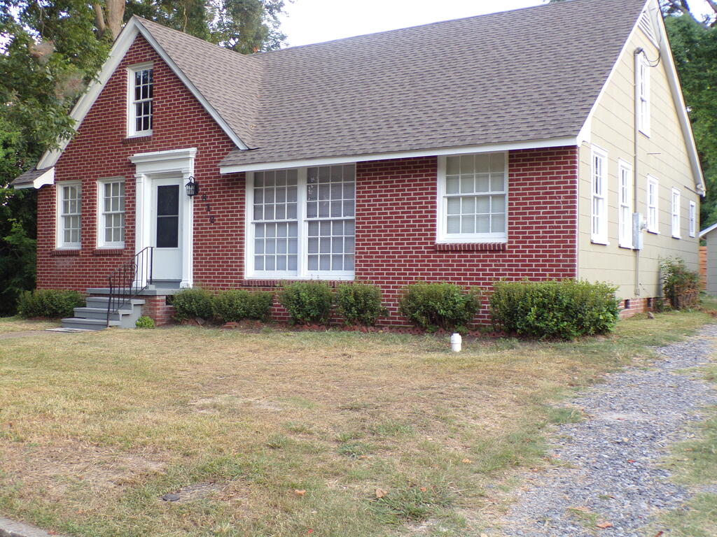 812 Central Ave. Property Photo 1