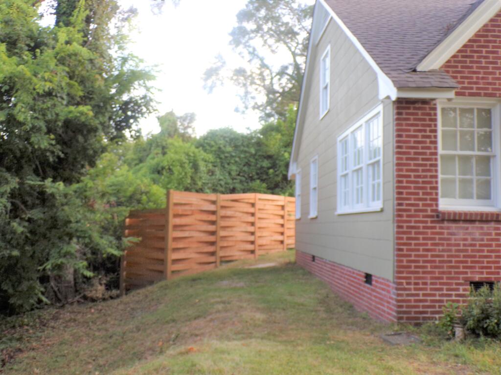 812 Central Ave. Property Photo 4