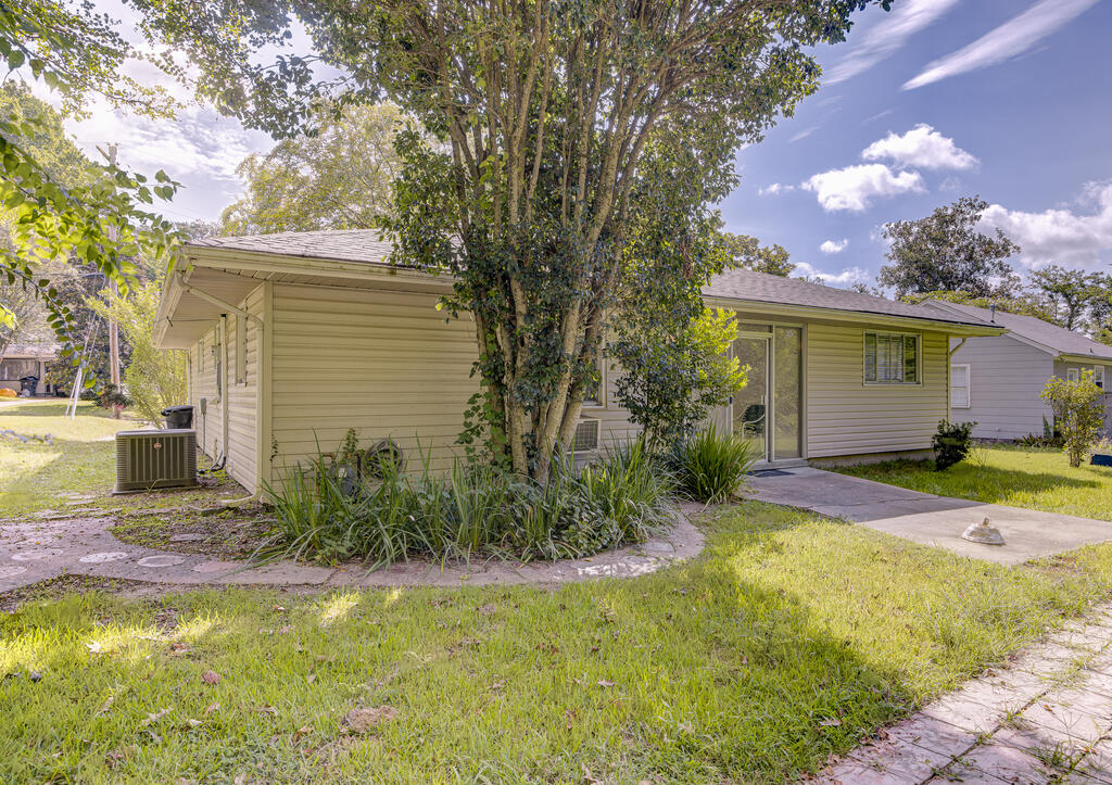 1813 Edna Drive Property Photo 5