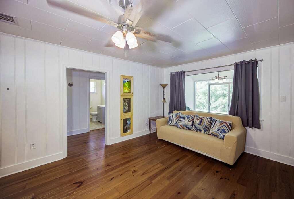 1813 Edna Drive Property Photo 10