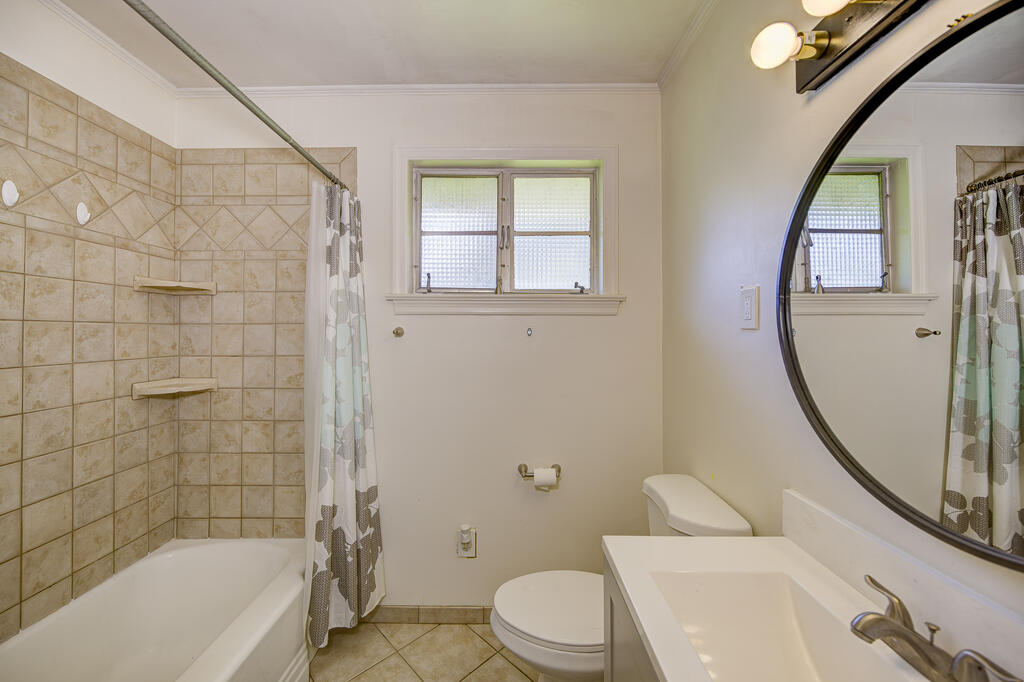 1813 Edna Drive Property Photo 15