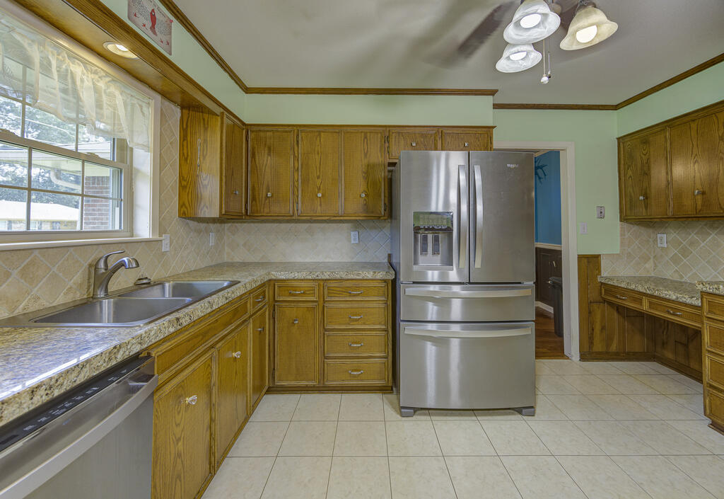 402 Evans Street Property Photo 26