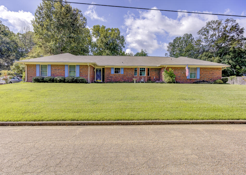 402 Evans Street Property Photo 40