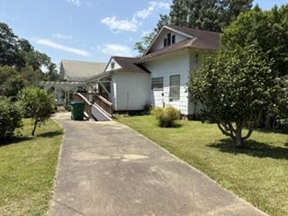 1201 College Street Property Photo 4