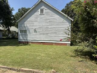 1201 College Street Property Photo 9