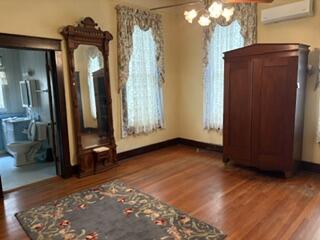 1201 College Street Property Photo 15