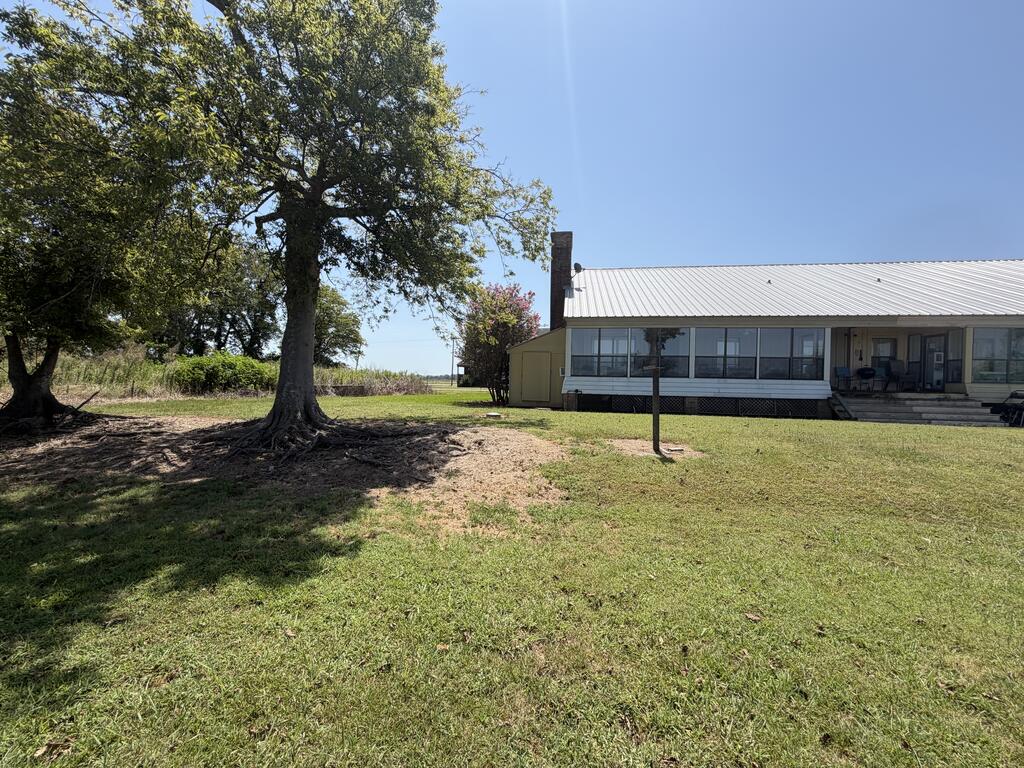 800 B-14 Eagle Lake Shore Rd Property Photo 6