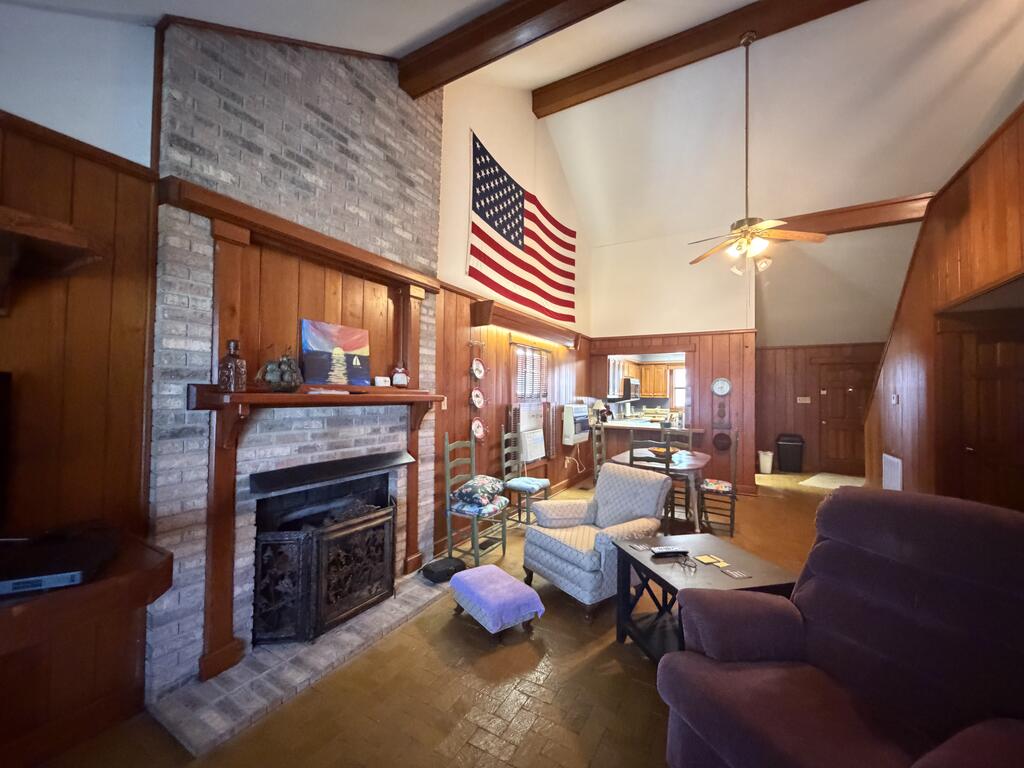 800 B-14 Eagle Lake Shore Rd Property Photo 14