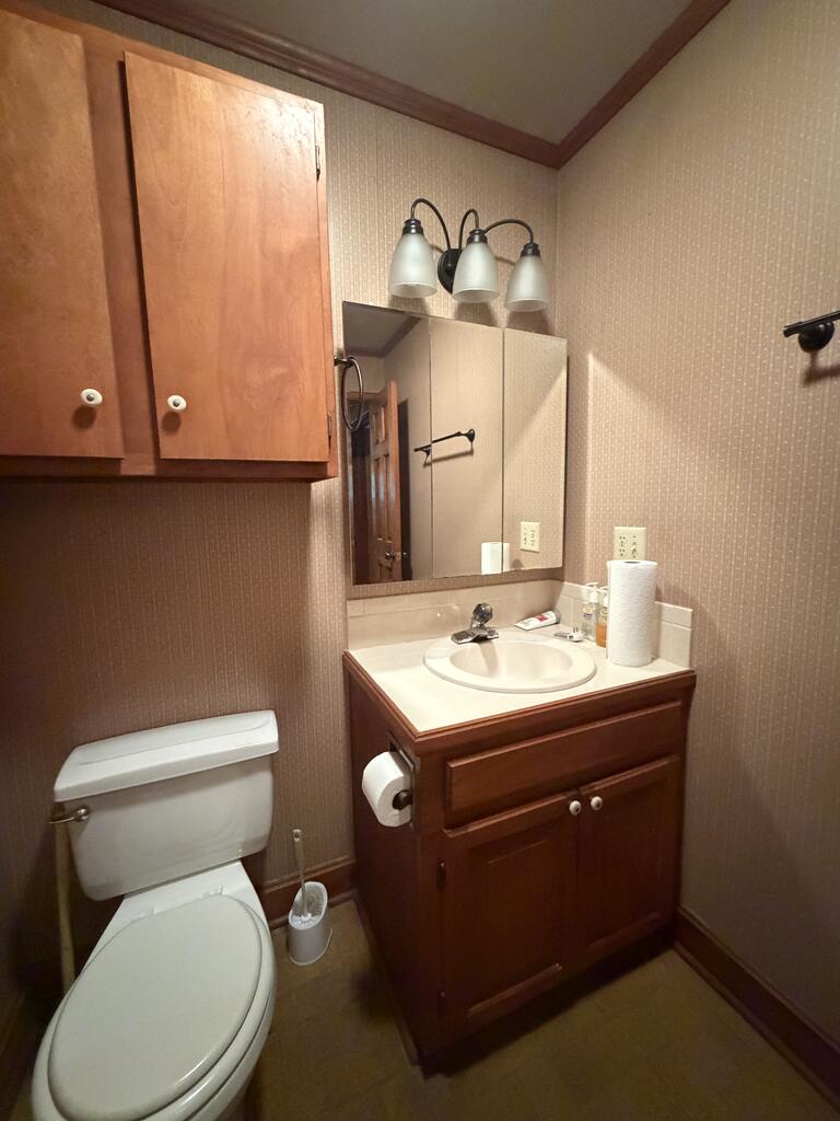 800 B-14 Eagle Lake Shore Rd Property Photo 21