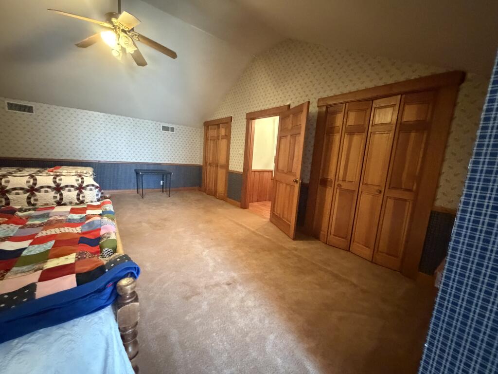 800 B-14 Eagle Lake Shore Rd Property Photo 26