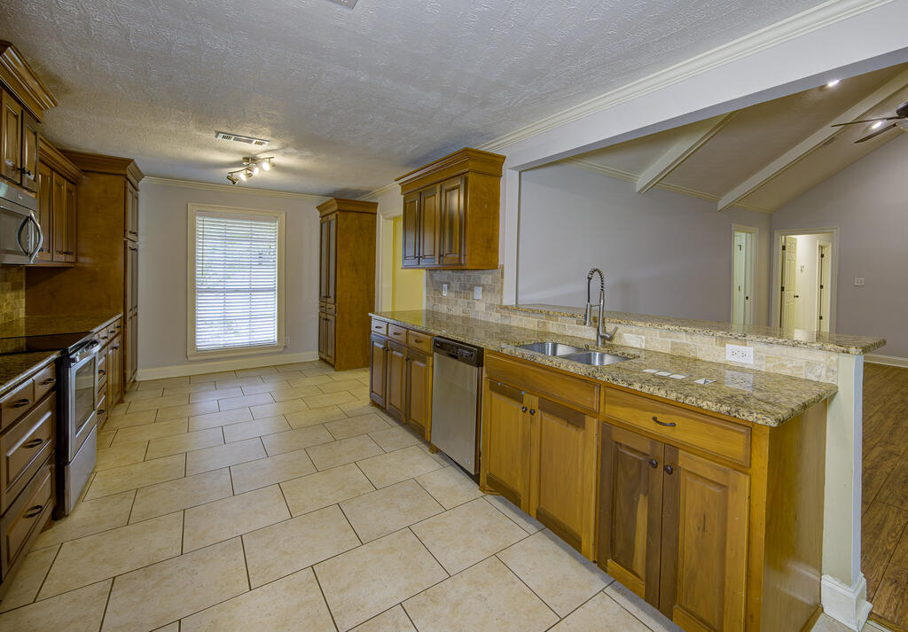 10 Jil Mare Circle Property Photo 15