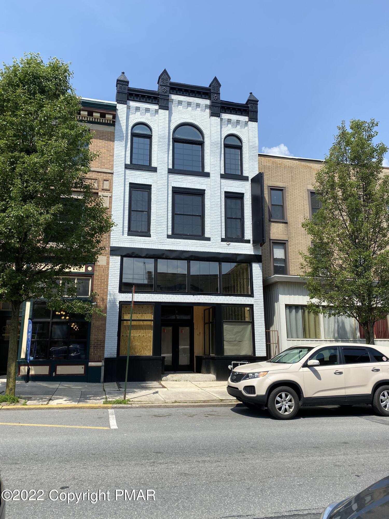 128 S 1st Street Property Photo 1