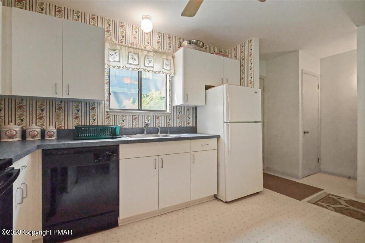 18 Middle Village Way Property Photo 10