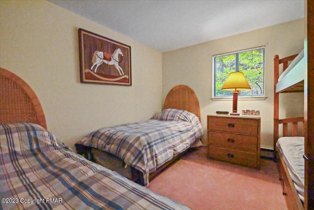 18 Middle Village Way Property Photo 21