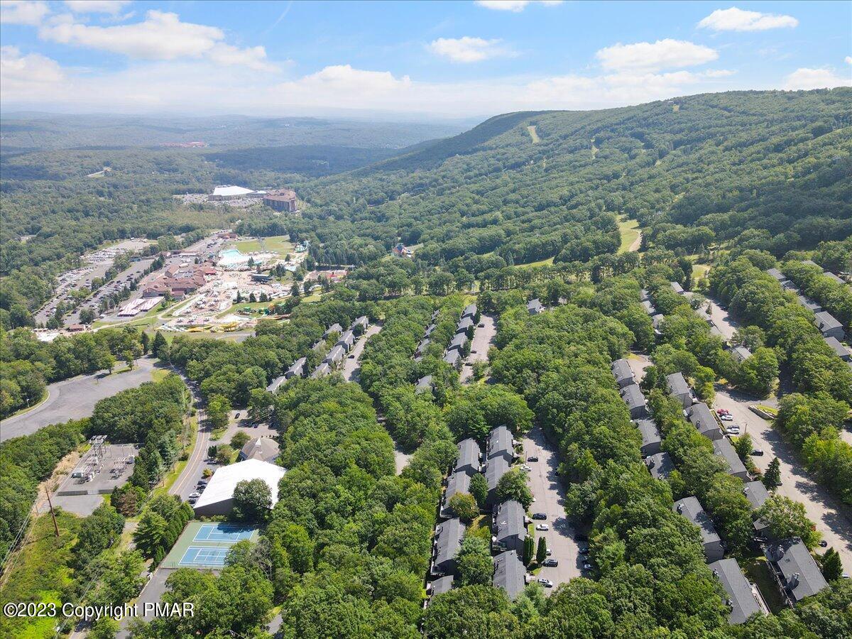18 Middle Village Way Property Photo 28
