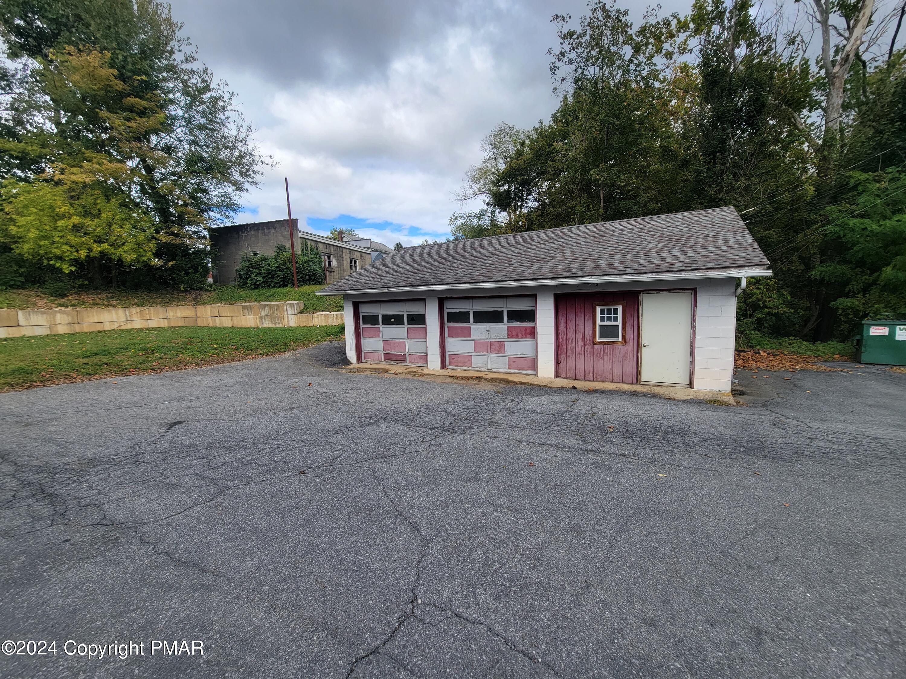 6618 S Delaware Drive Property Photo 14