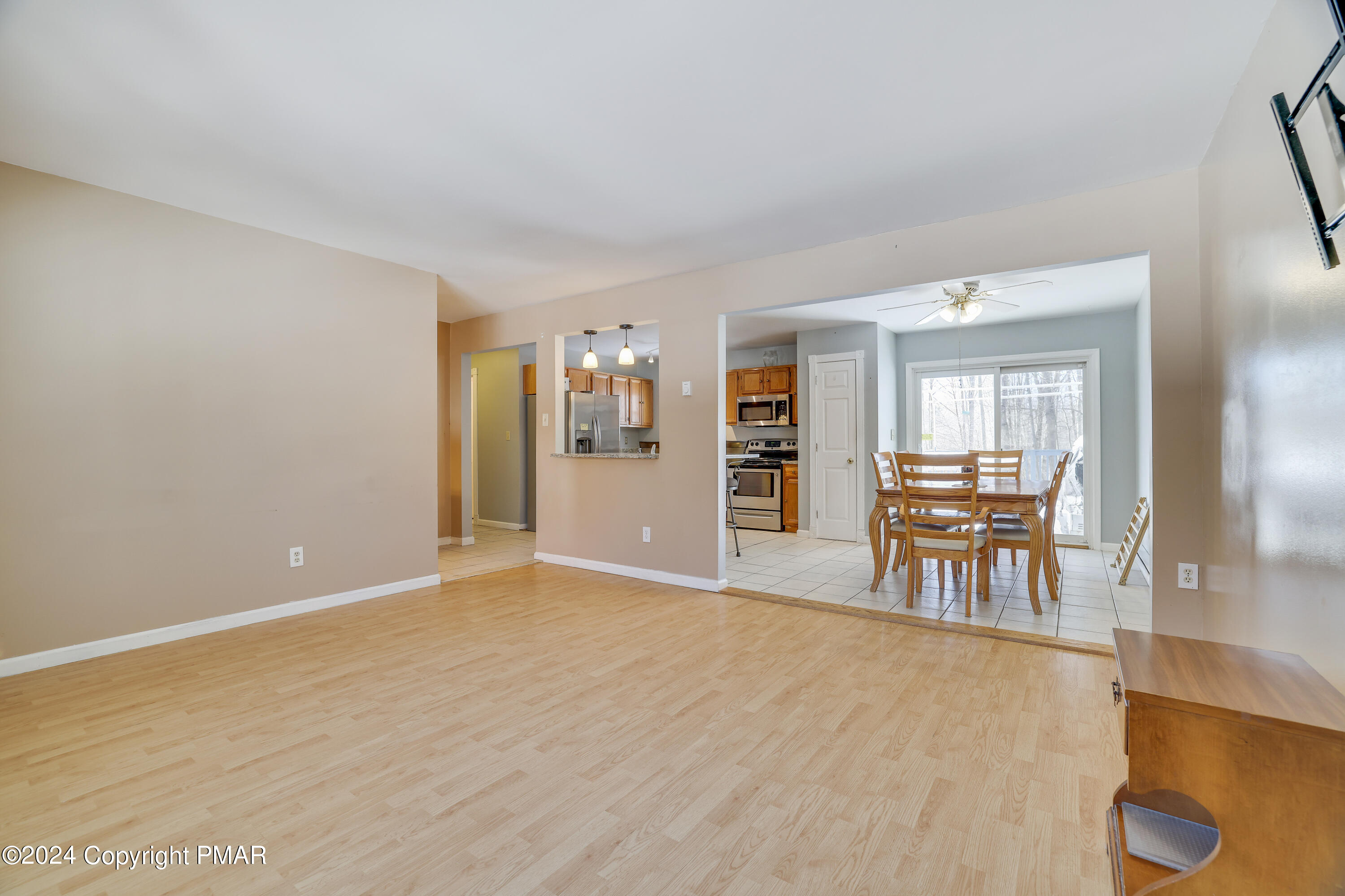 108 Moccasin Trail Property Photo 7