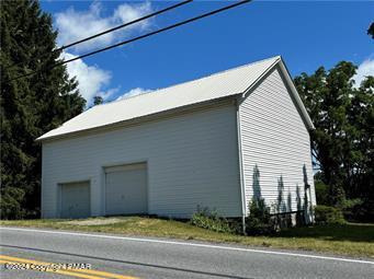 2324 Lake Minsi Drive Property Photo 4