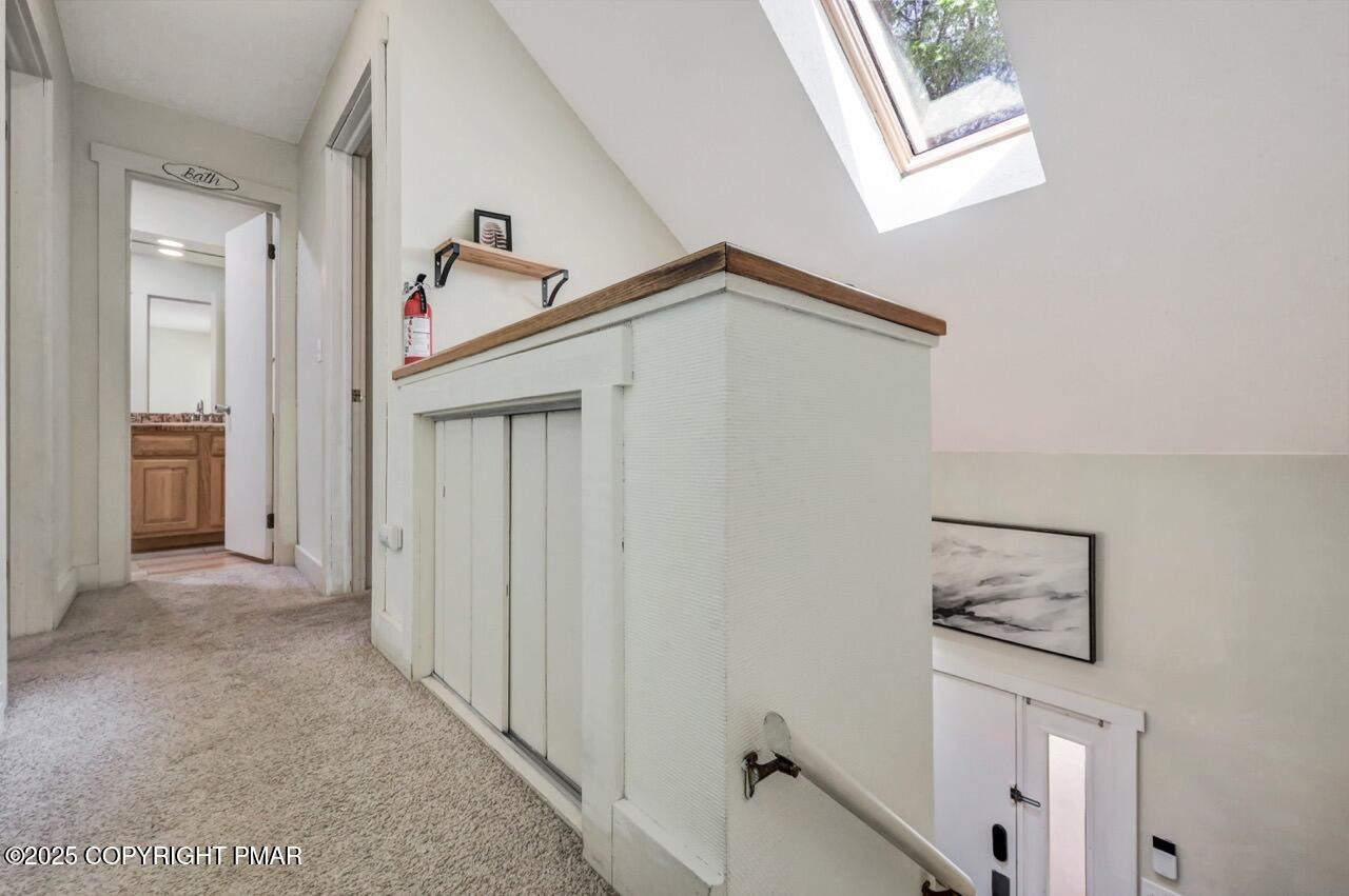 40 Alpine Property Photo 27