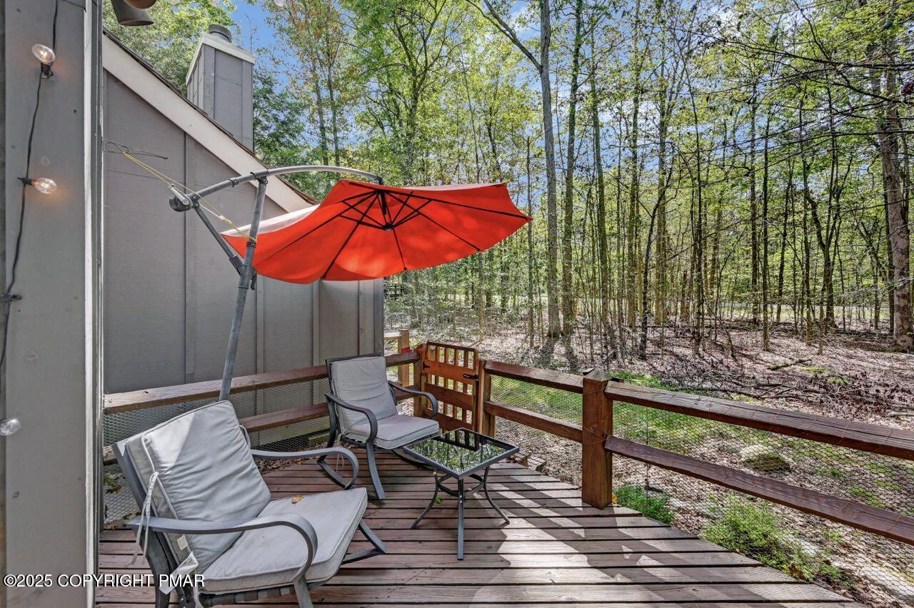 40 Alpine Property Photo 36