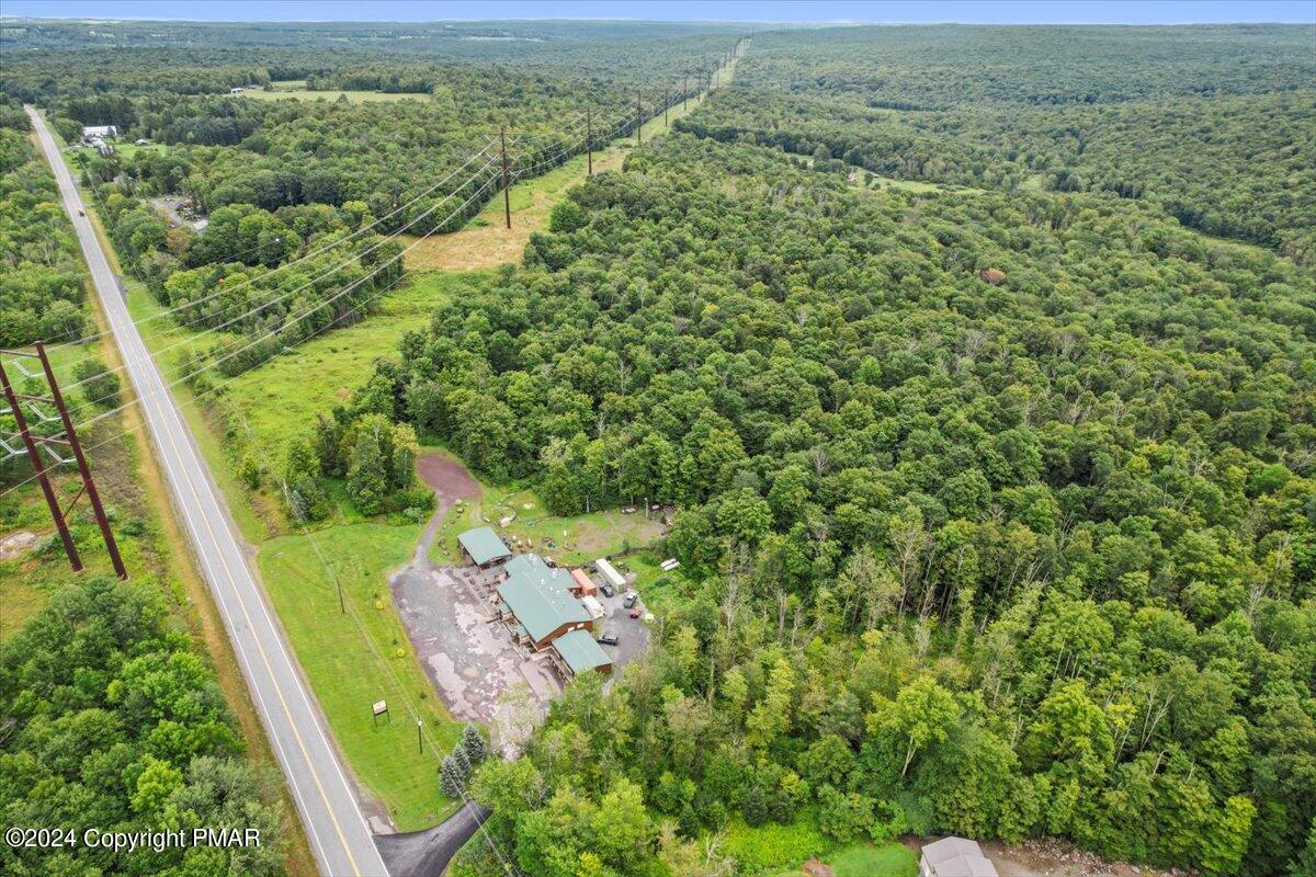 2136 Lake Ariel Highway Property Photo 36