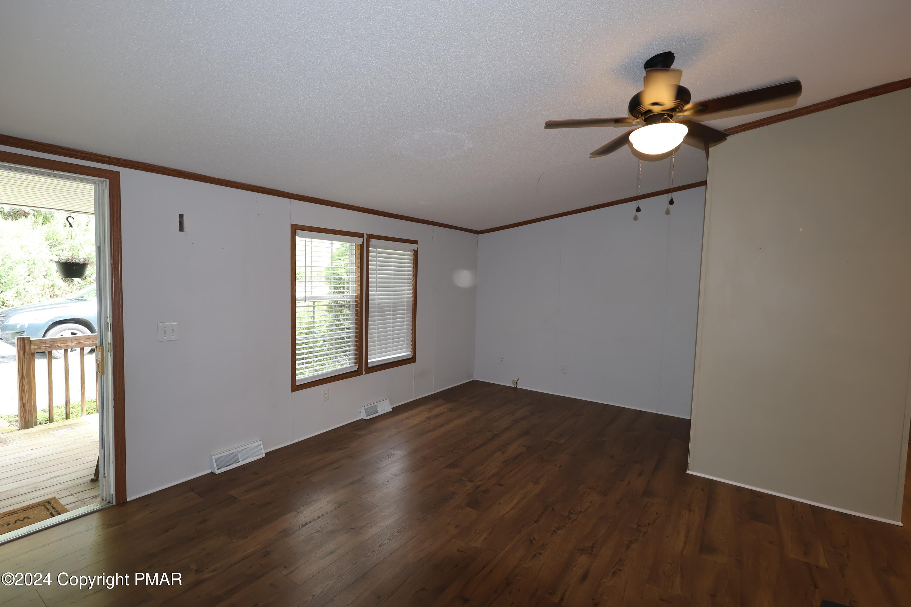 1310 Blue Mountain Circle Property Photo 10