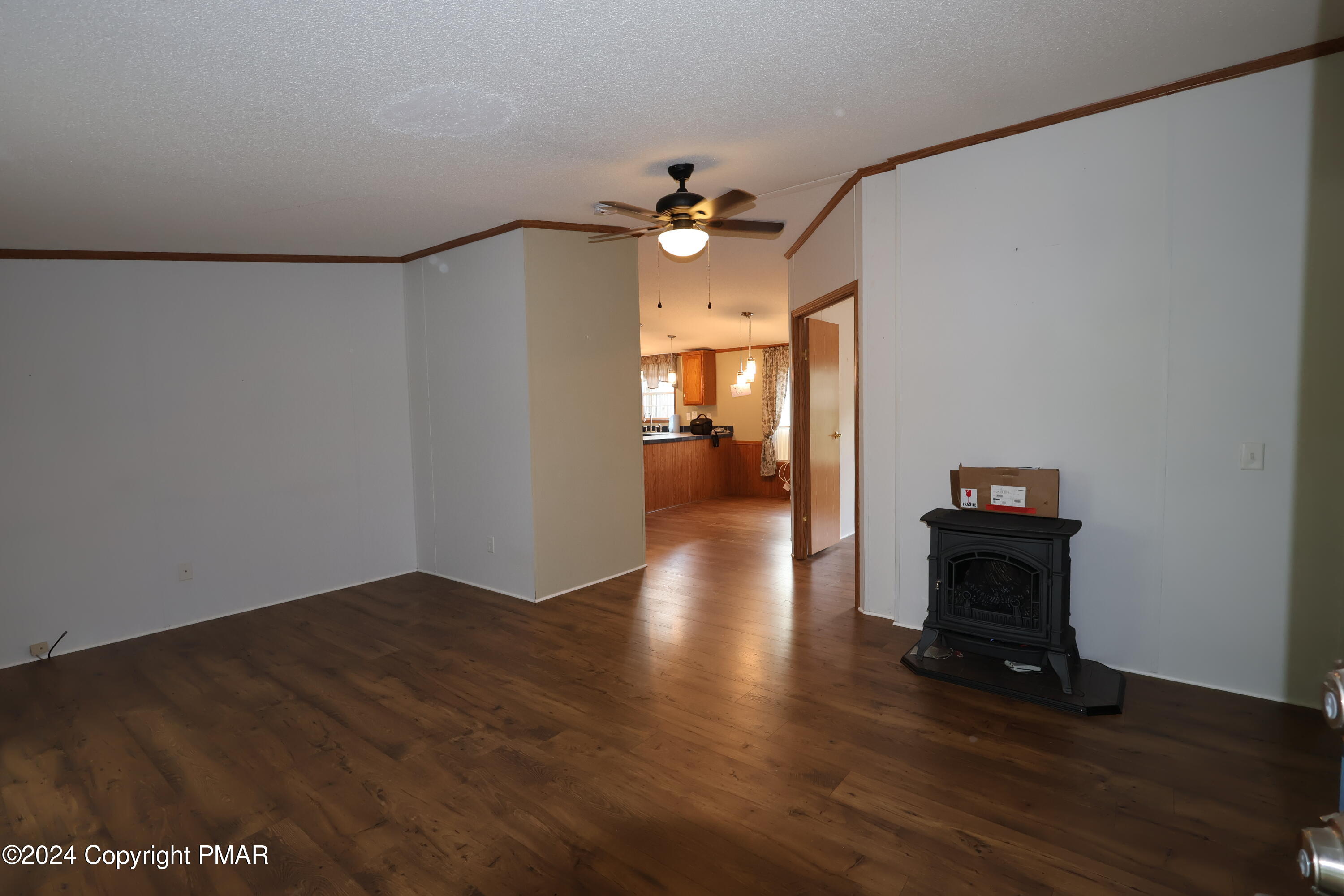 1310 Blue Mountain Circle Property Photo 11