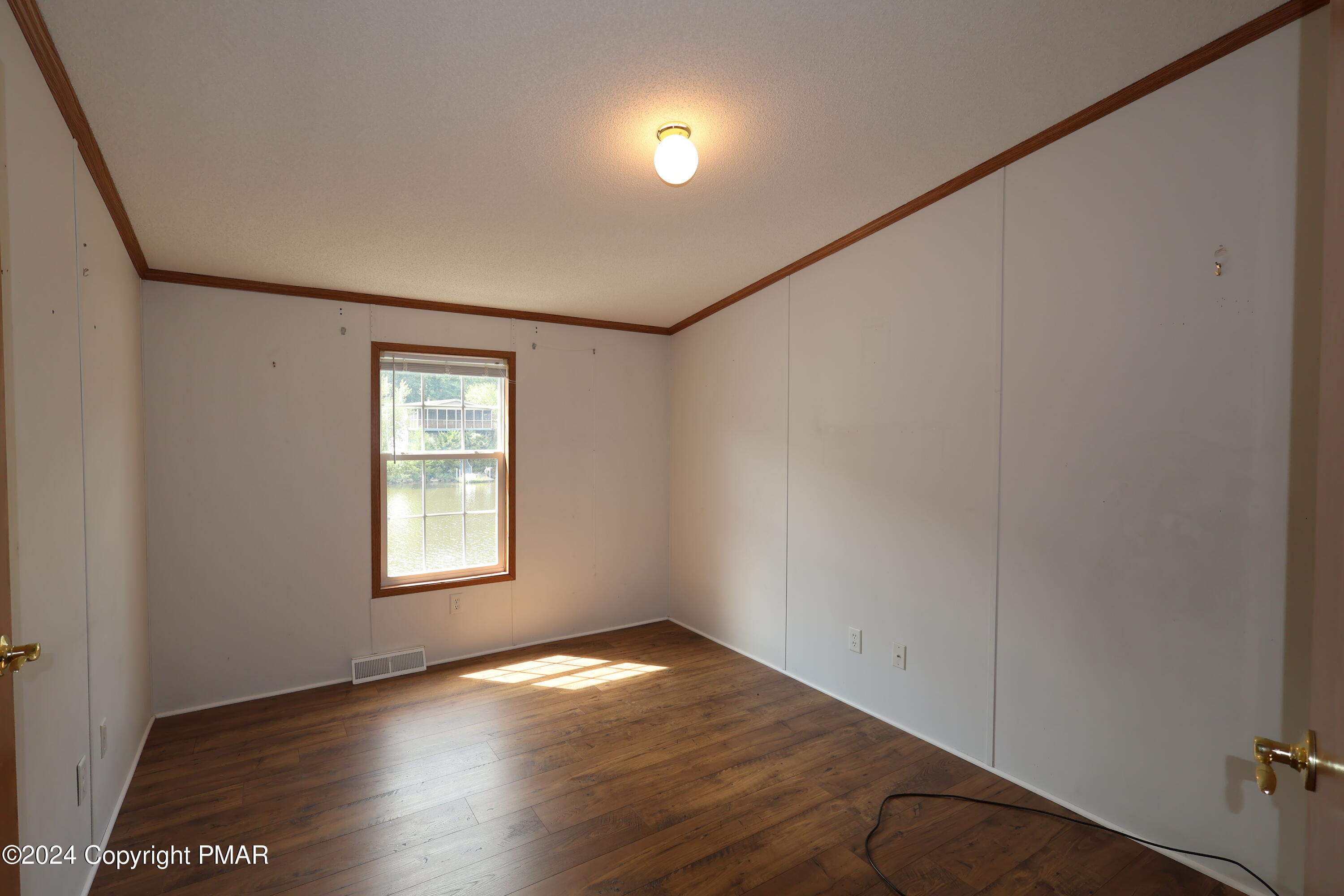 1310 Blue Mountain Circle Property Photo 13