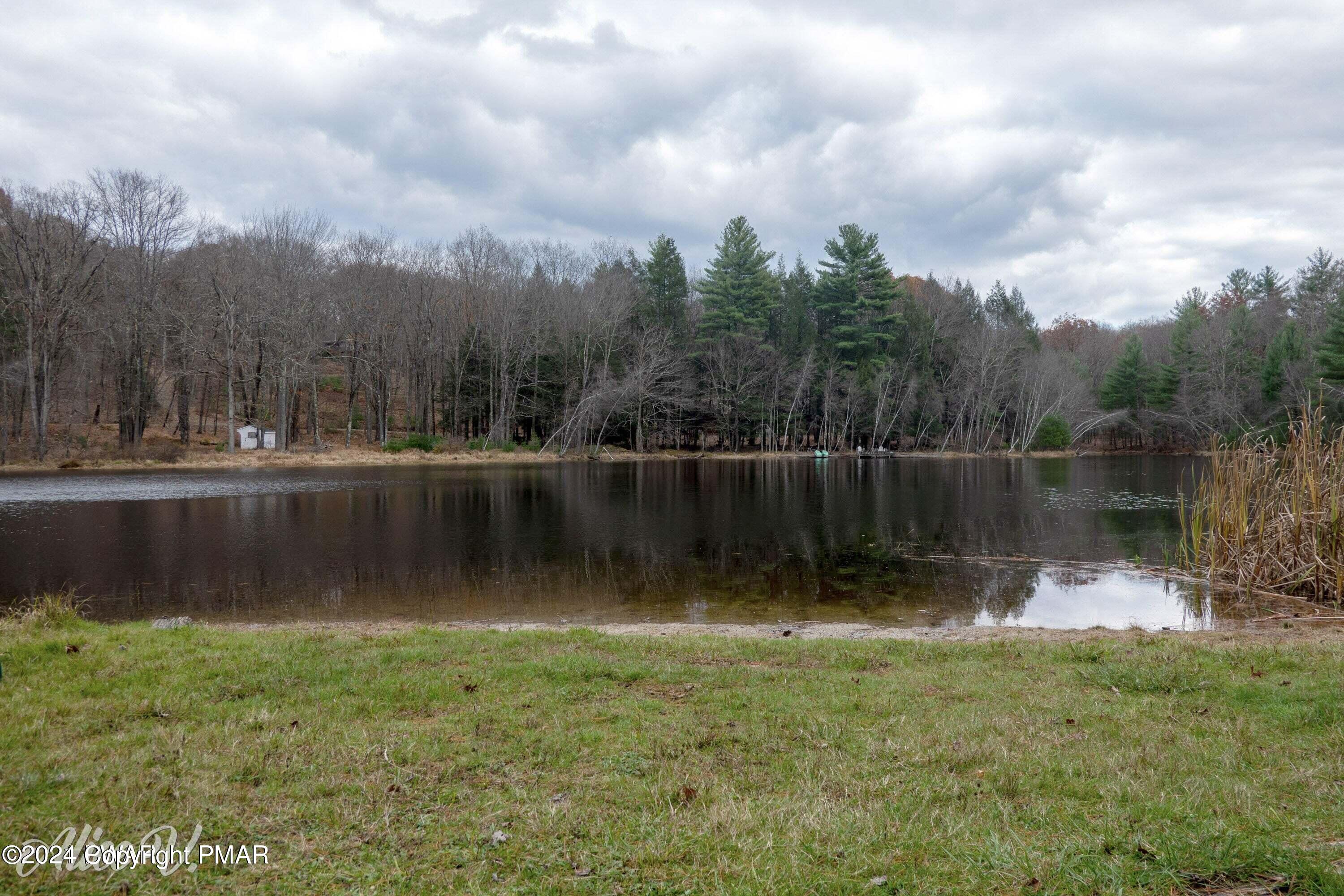Hidden Hollow Property Photo 2