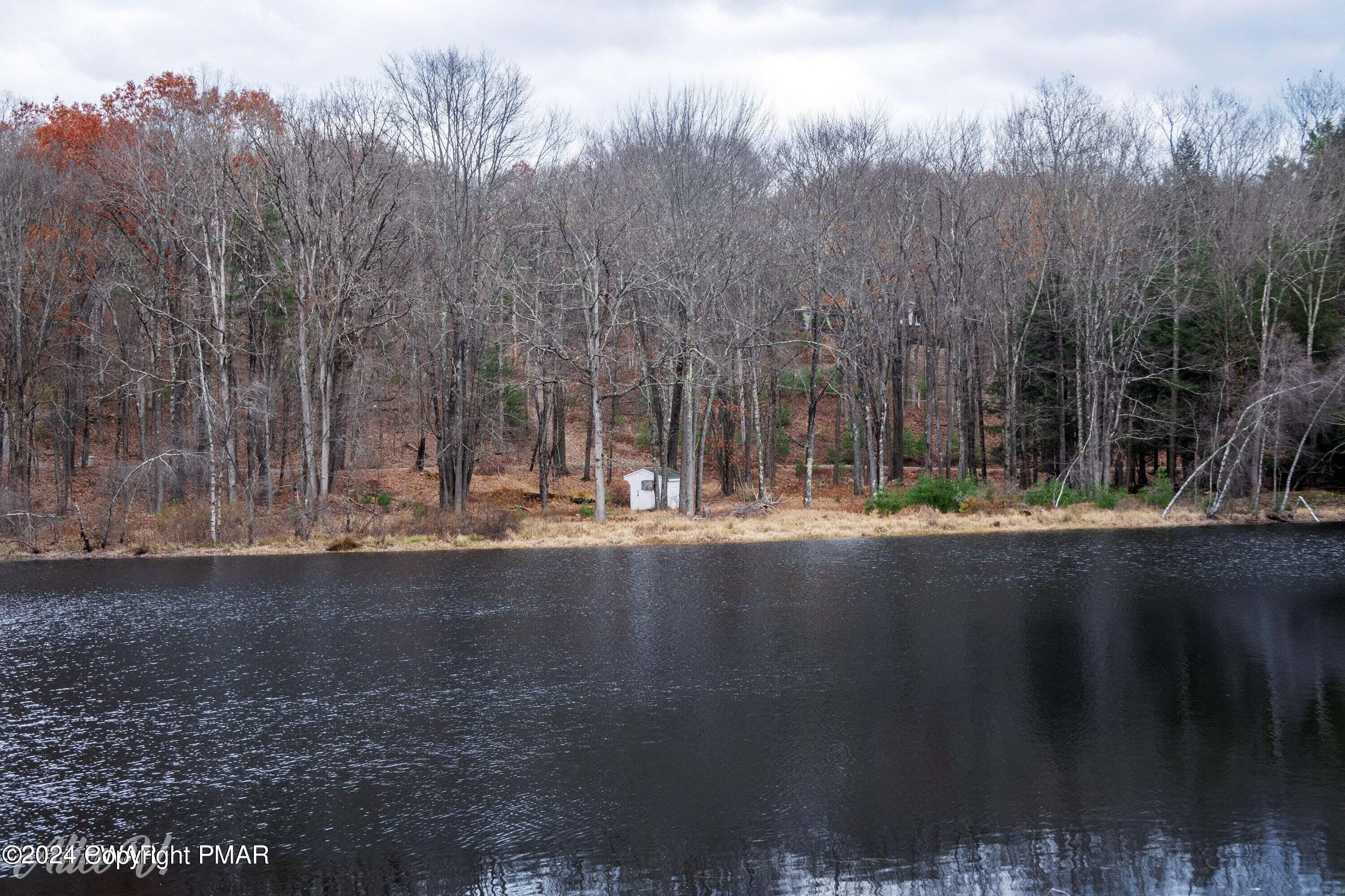 Hidden Hollow Property Photo 7