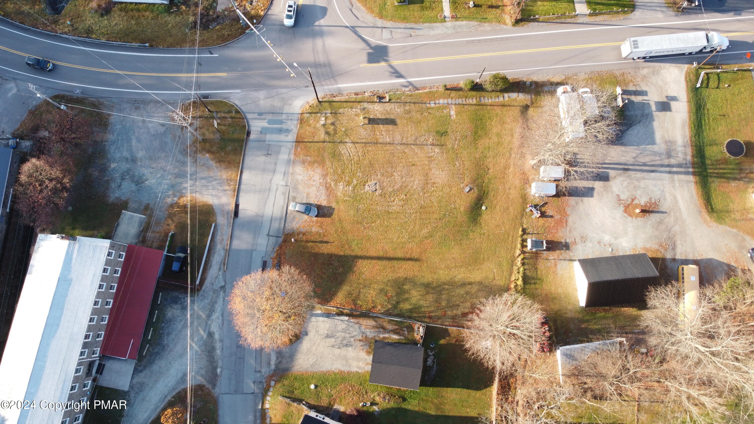 672 Texas Palmyra Highway Property Photo 8