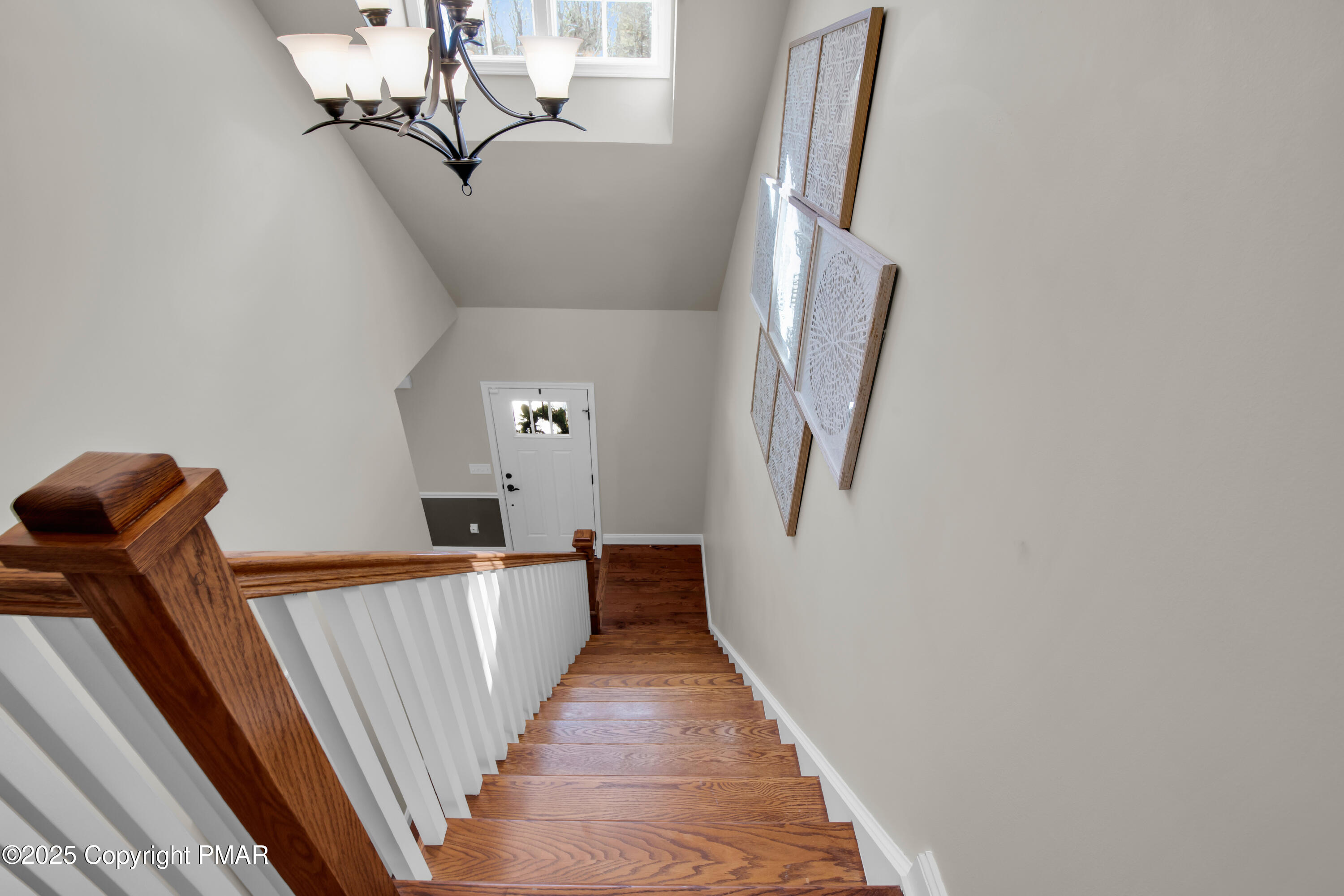 210 Canterbury Circle Property Photo 20