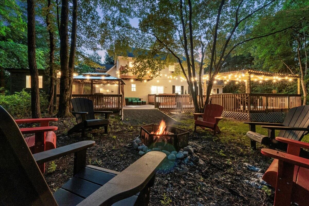 2115 Mink Lane Property Photo 1