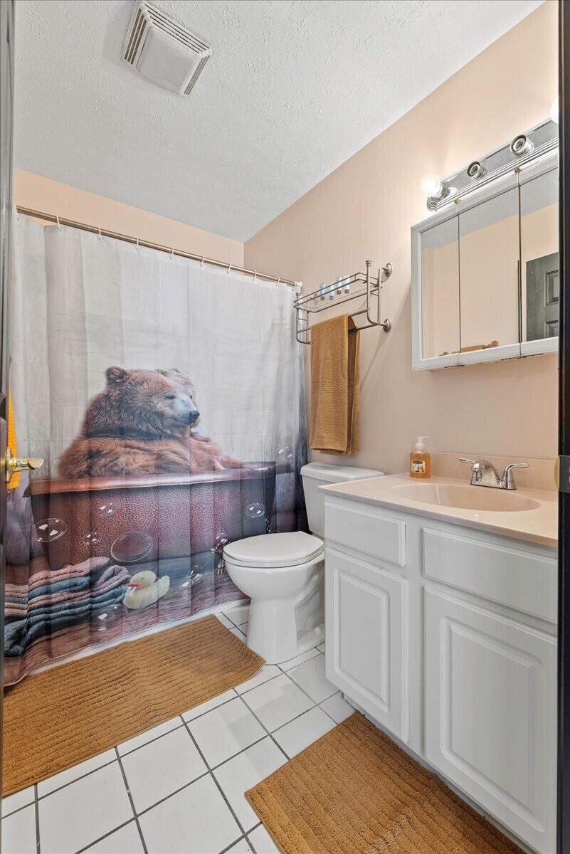 2115 Mink Lane Property Photo 17