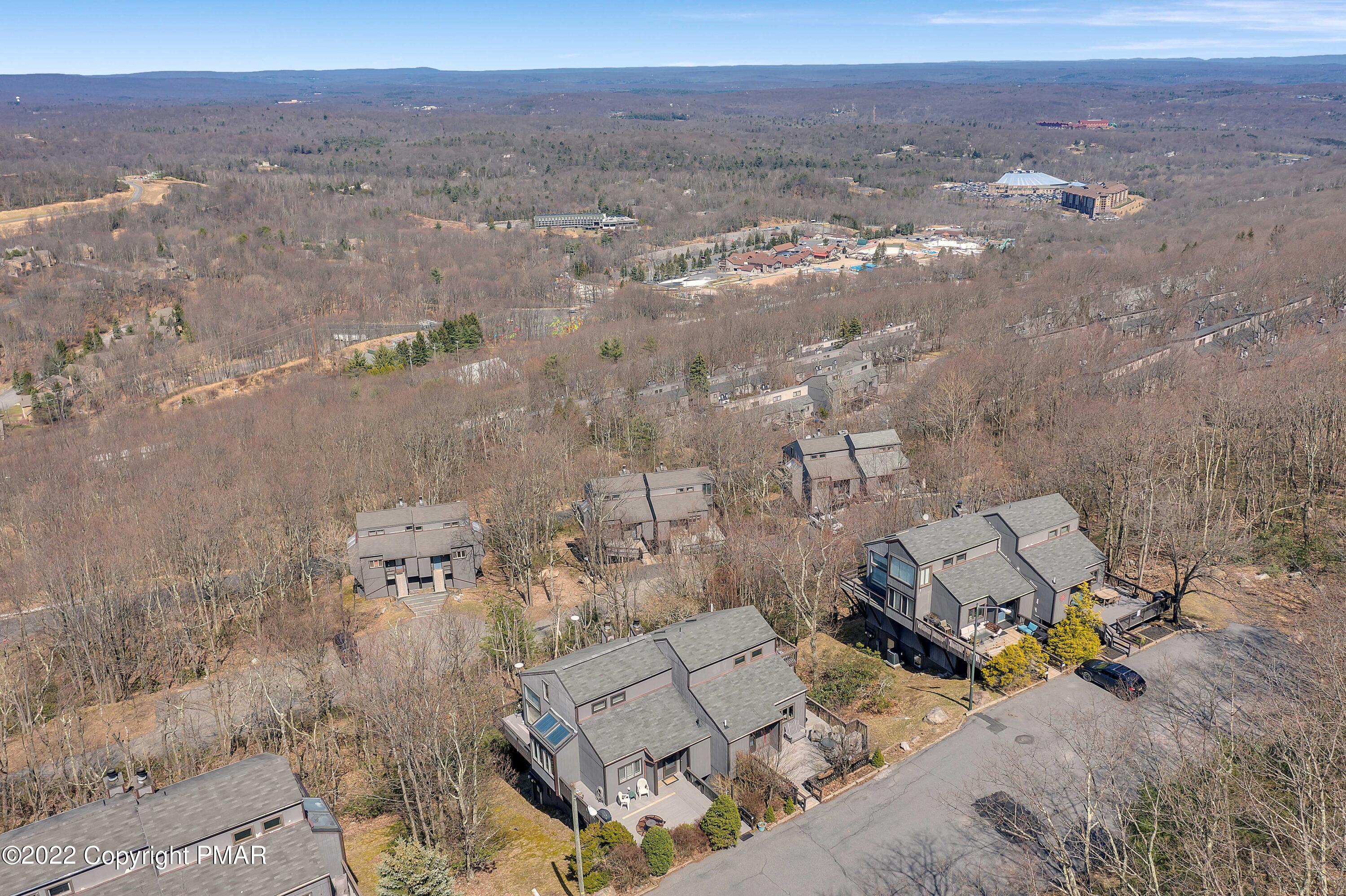 269 Big Pocono Pass Property Photo 3