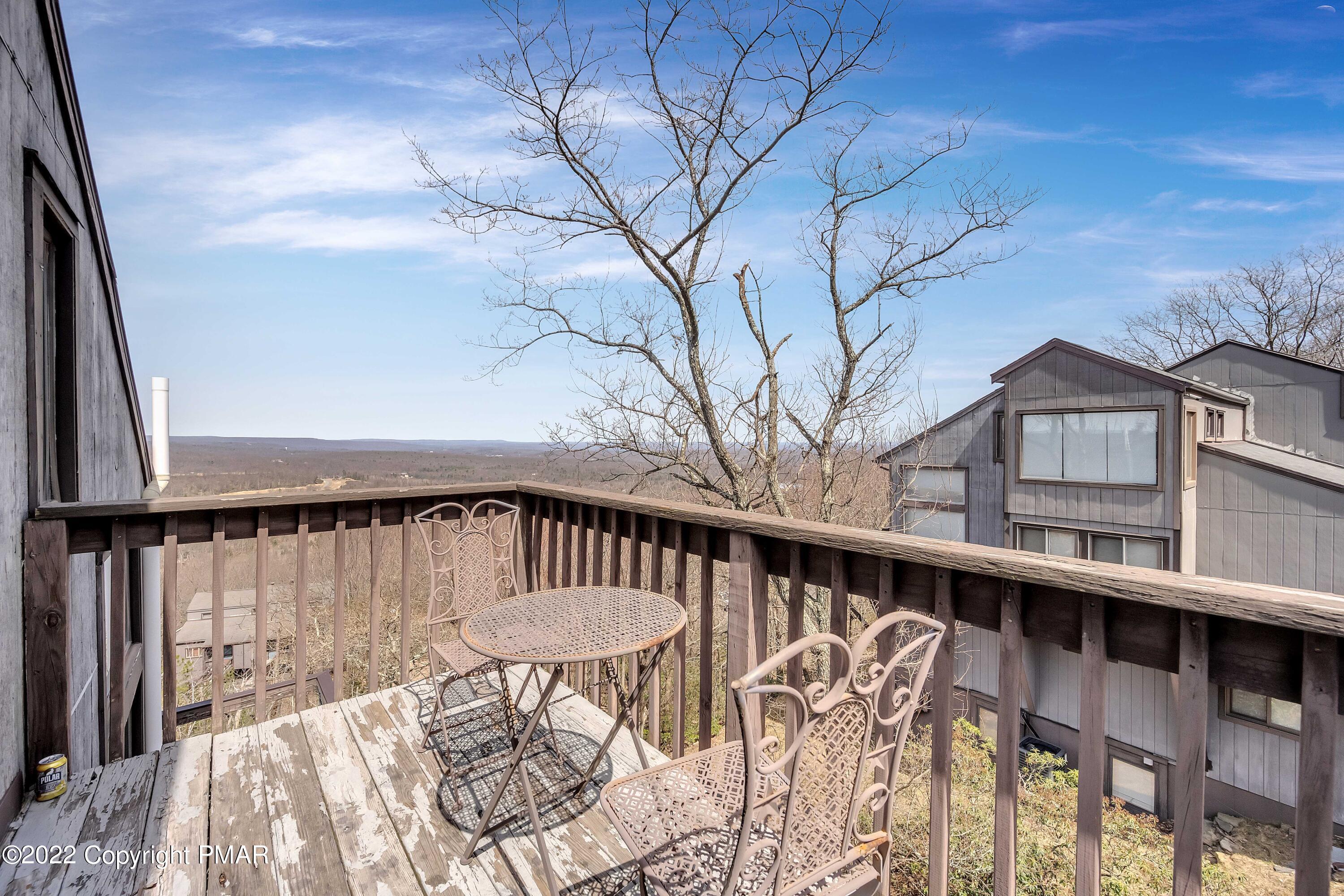 269 Big Pocono Pass Property Photo 30