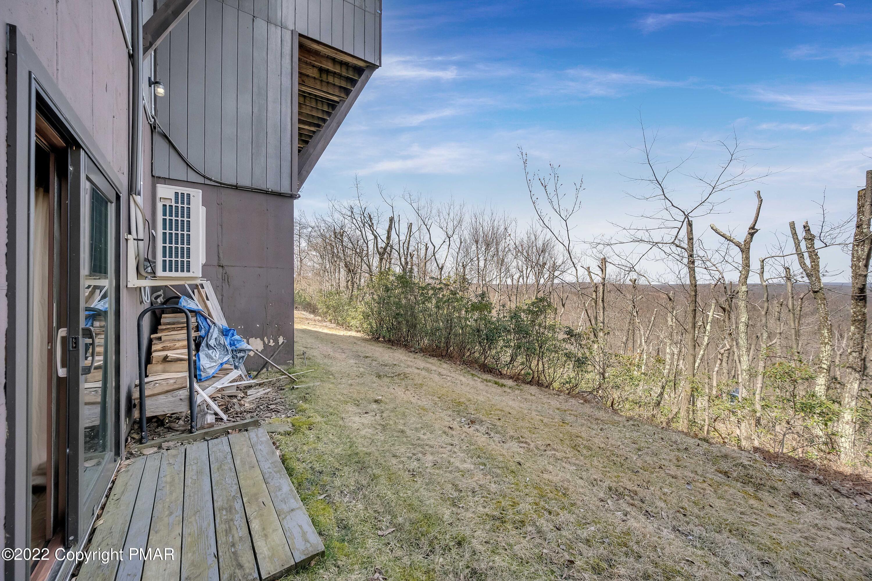 269 Big Pocono Pass Property Photo 39