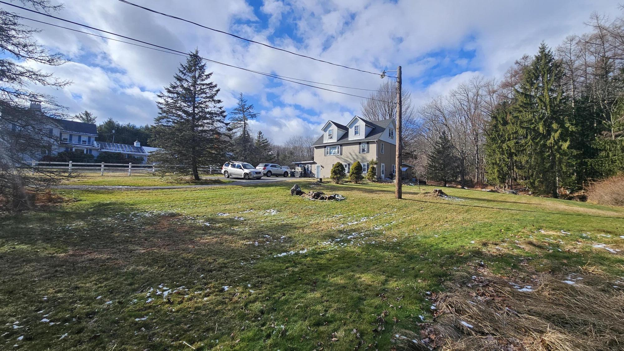 479 Golf Drive Property Photo 4
