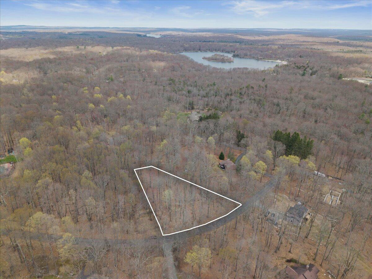 Oak Leaf Ln 25 Property Photo 4