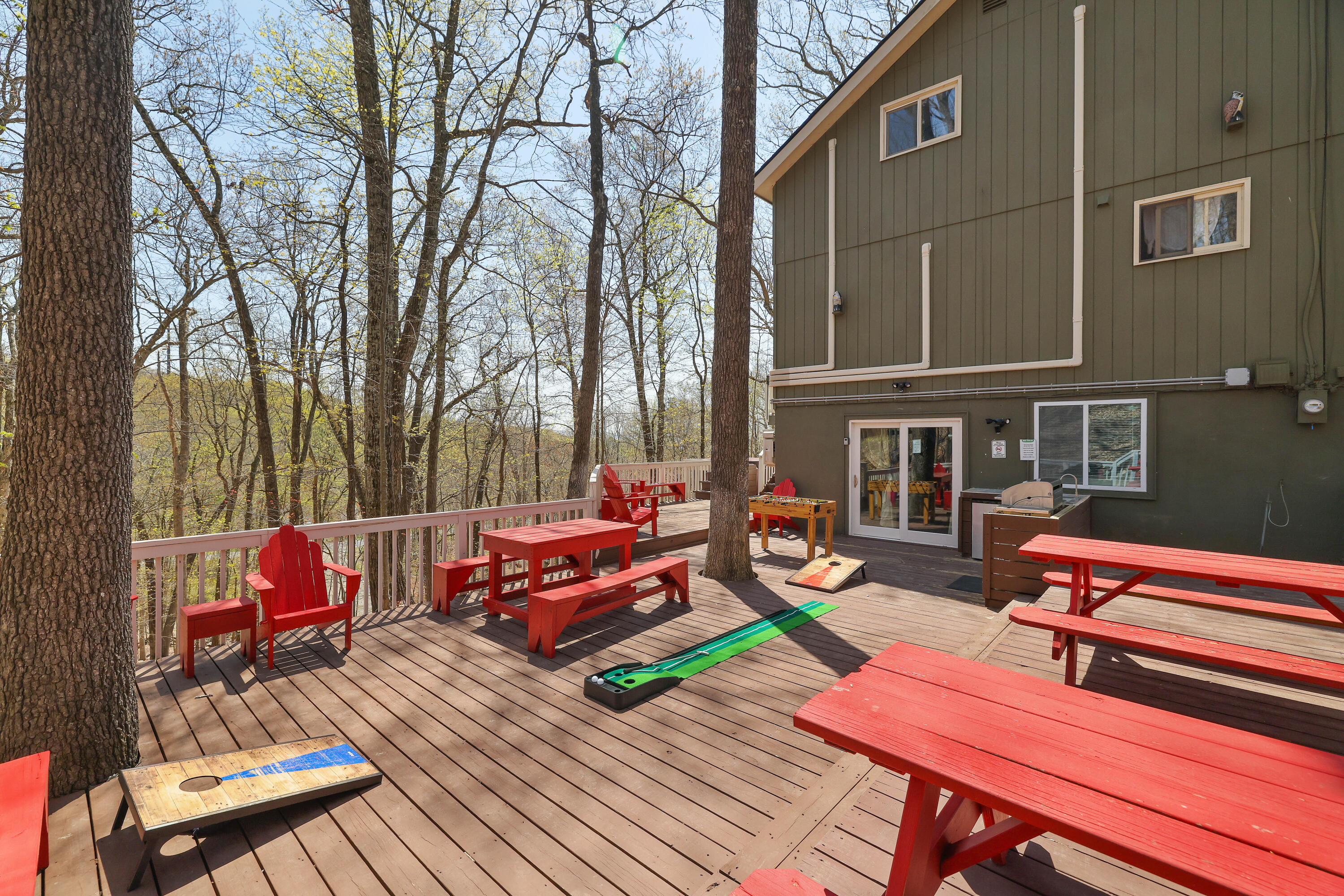 163 Cambridge Court Property Photo 1