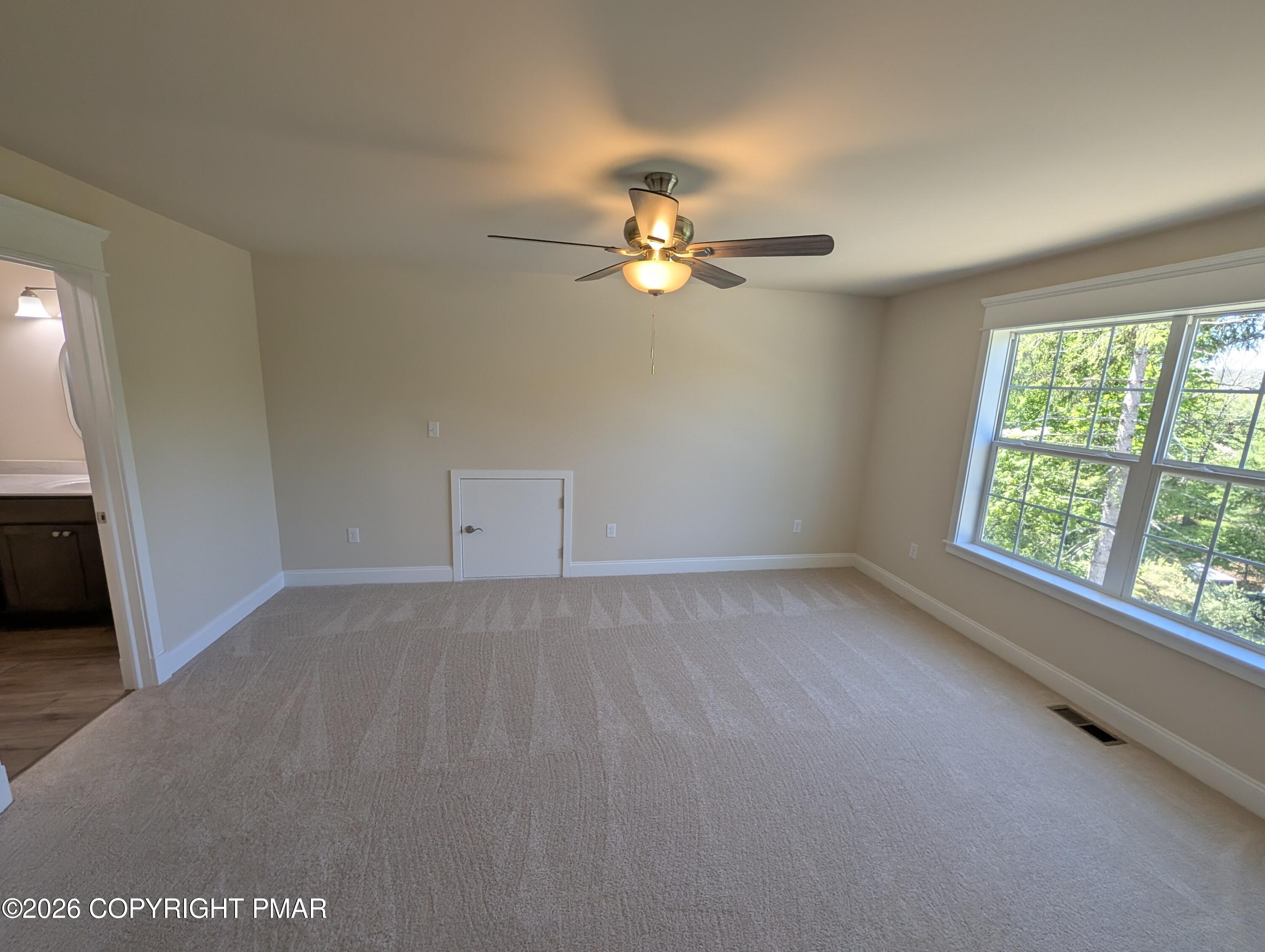 411 Pierce Lane Property Photo 7