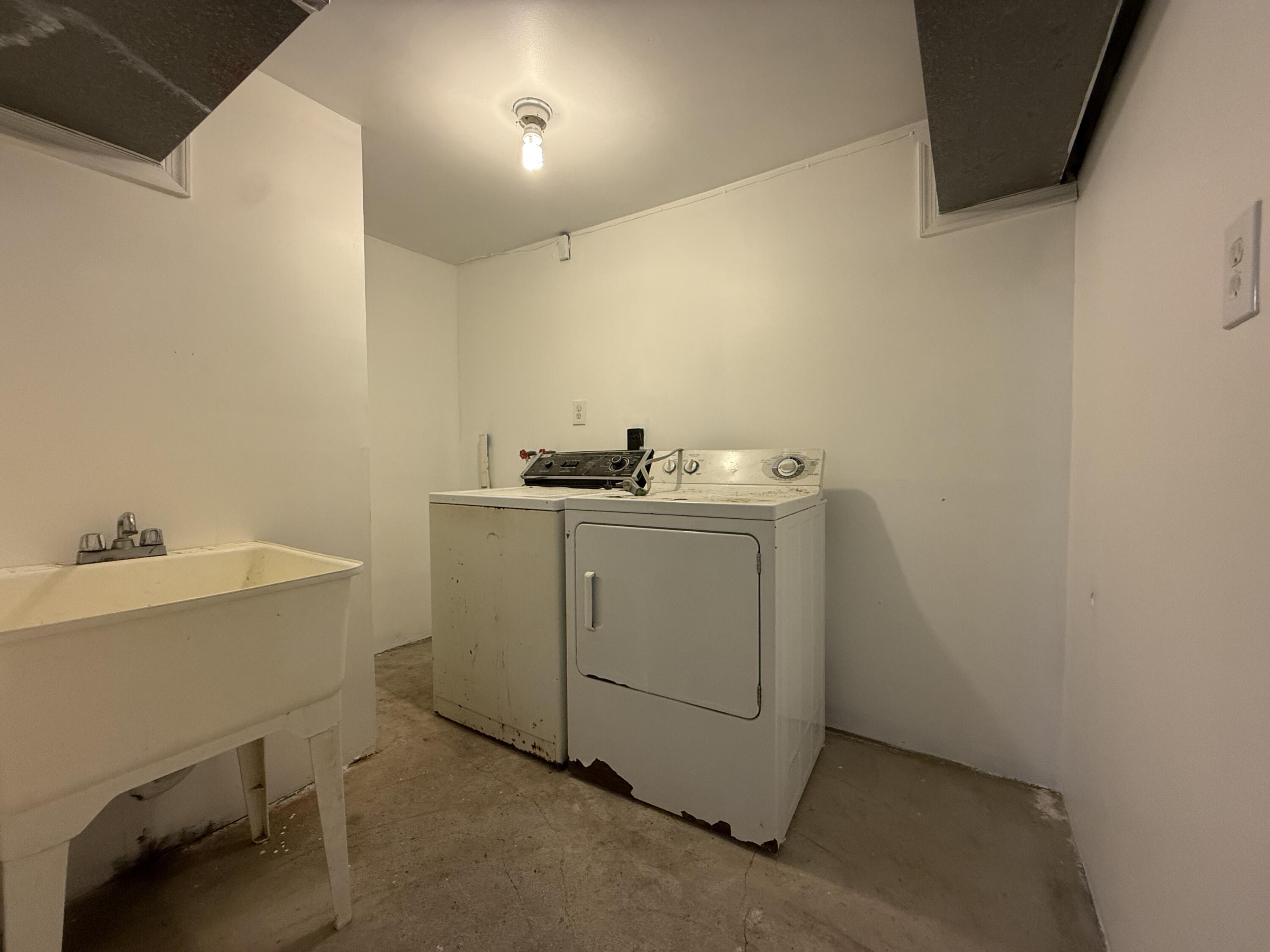 6308 Deer Drive S Property Photo 26